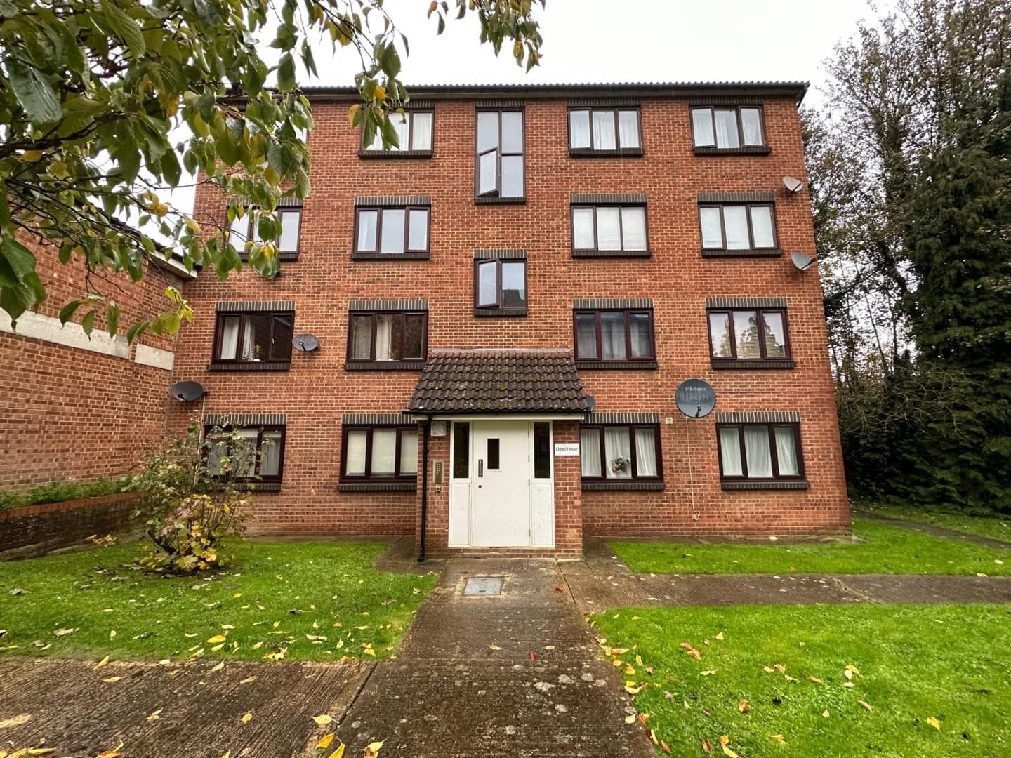 Lesley Place, Buckland Hill, Maidstone, Kent, ME16 0TZ