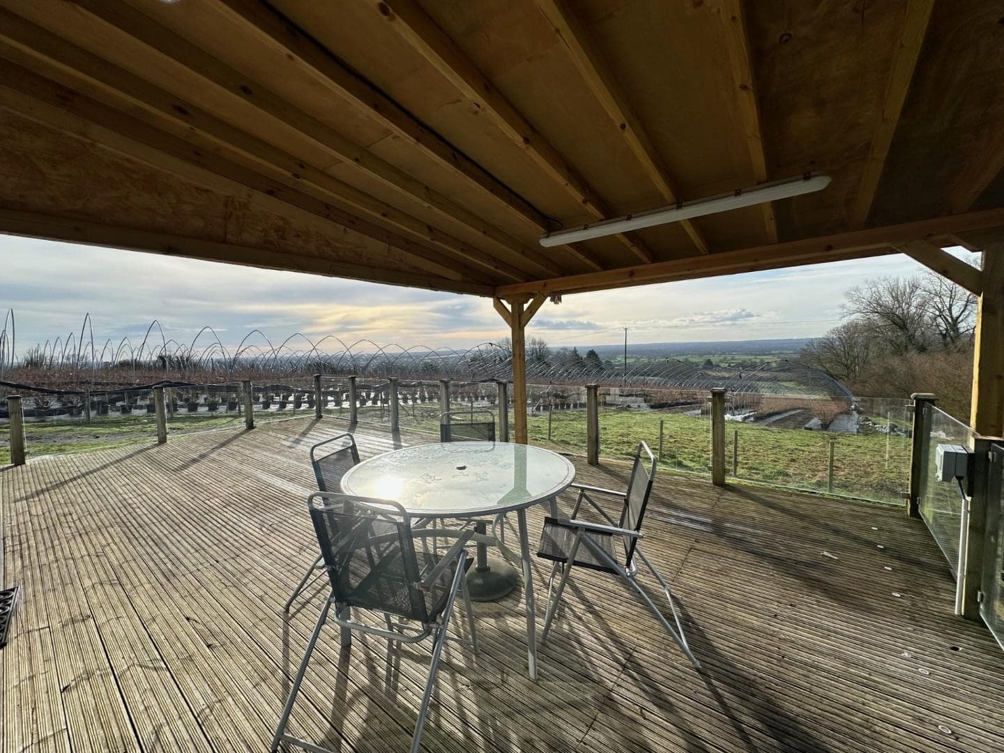 Sutton Valence Hill, Sutton Valence, Maidstone, Kent, ME17 3AX