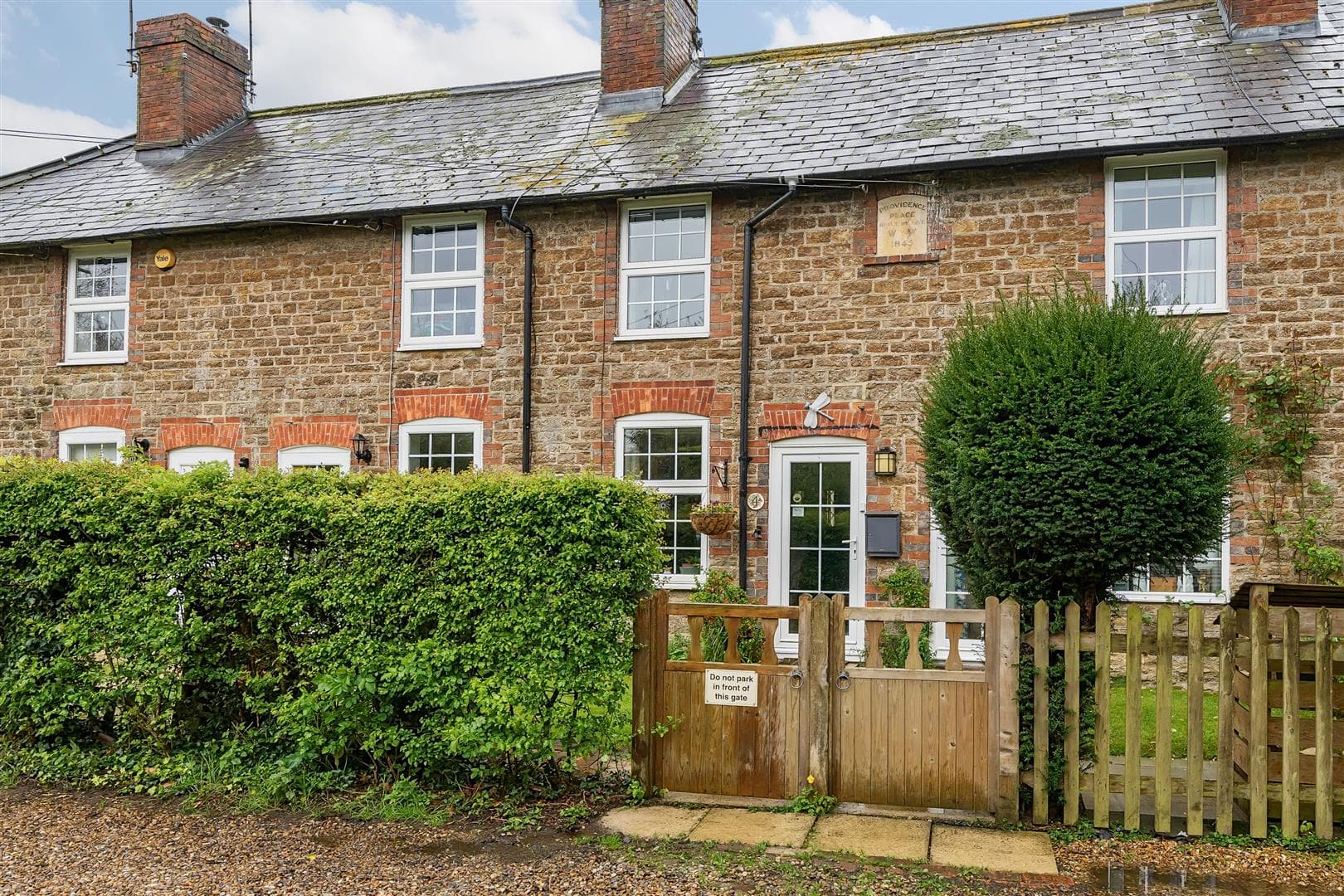 Providence Place, Stonestile Road, Headcorn, Kent, TN27 9PG
