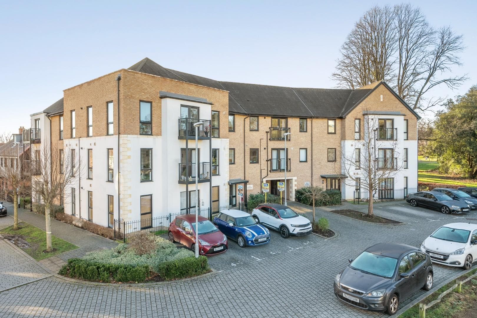 Wills Crescent, Leybourne Chase, West Malling, Kent, ME19 5GJ