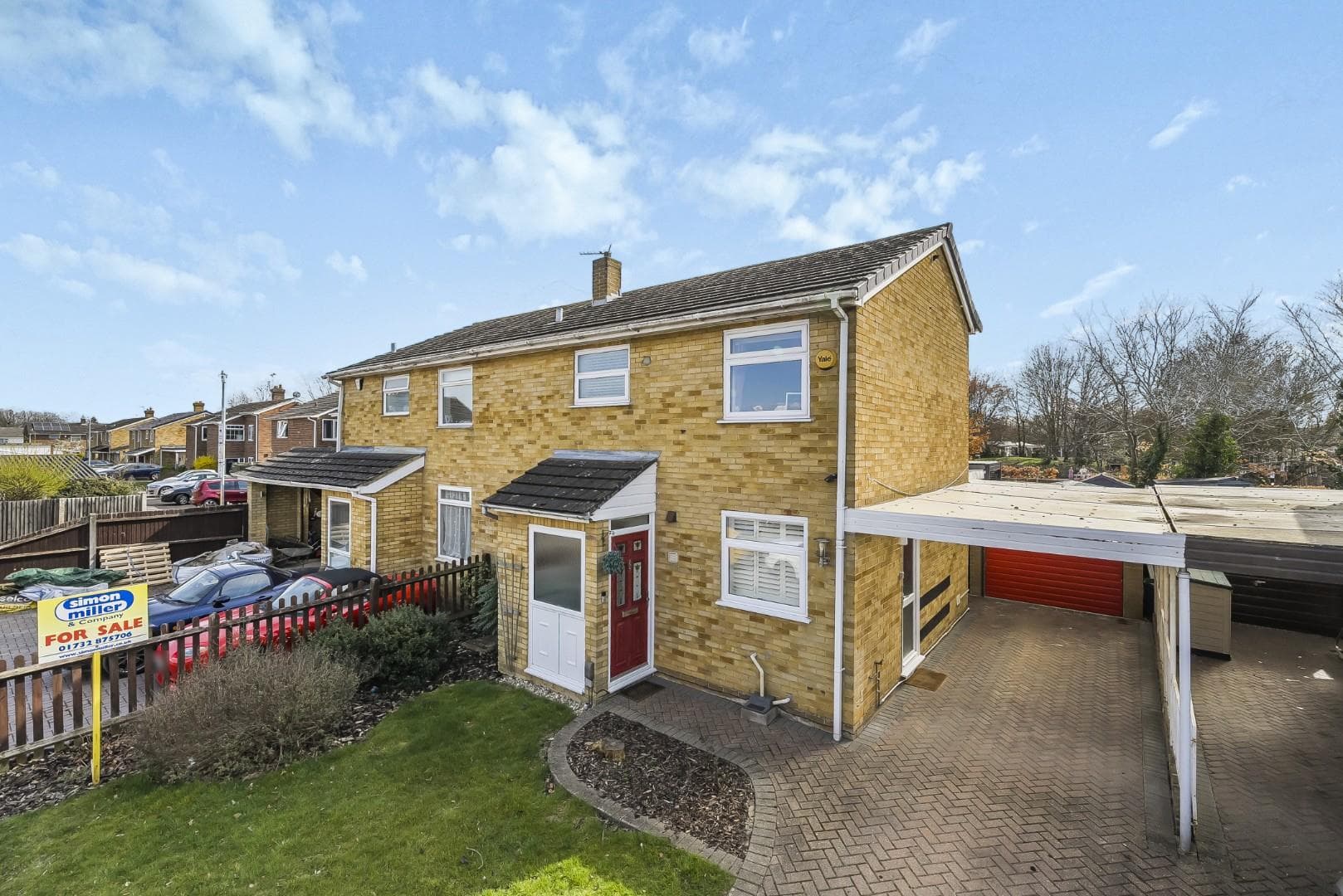 Eagle Close, Larkfield, Aylesford, Kent, ME20 6QE
