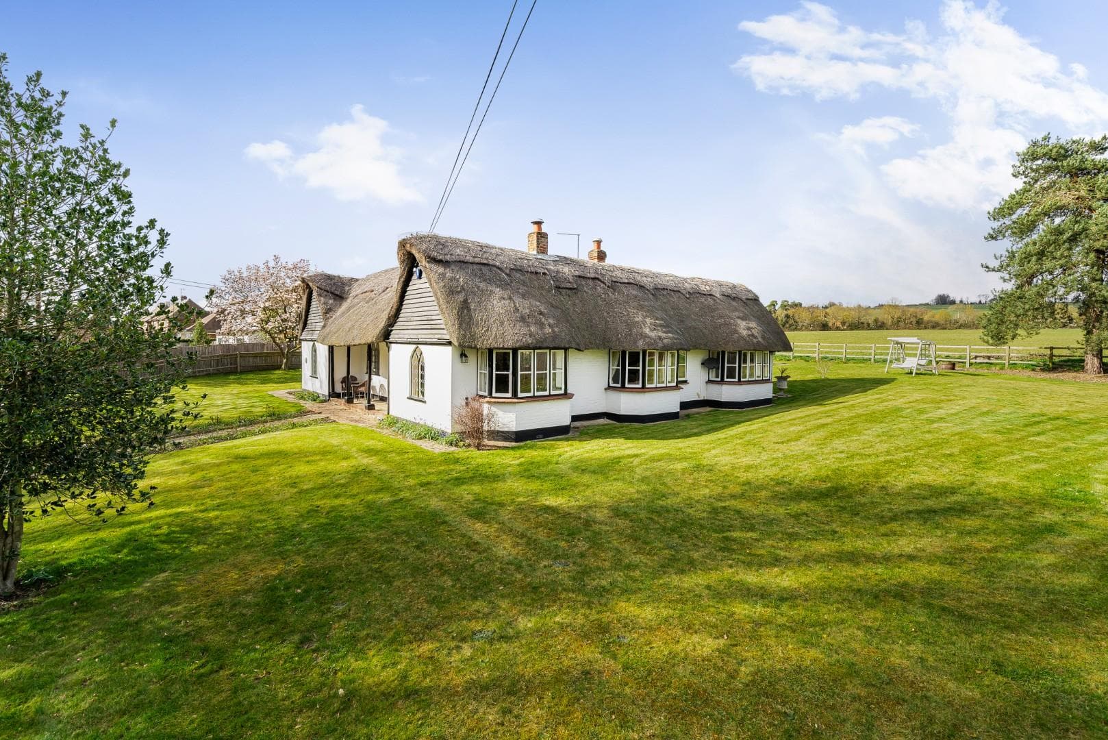 Vicarage Road, Yalding, Maidstone, Kent, ME18 6DS