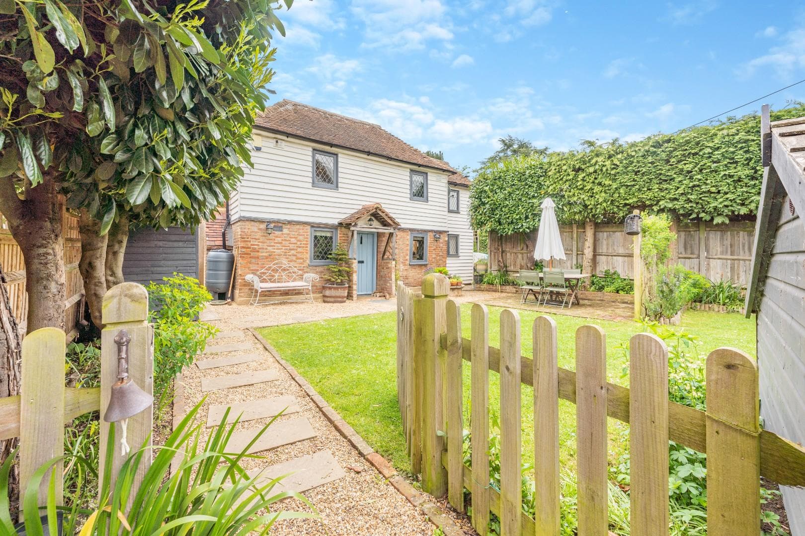 Kenward Road, Yalding, Kent, ME18 6JR