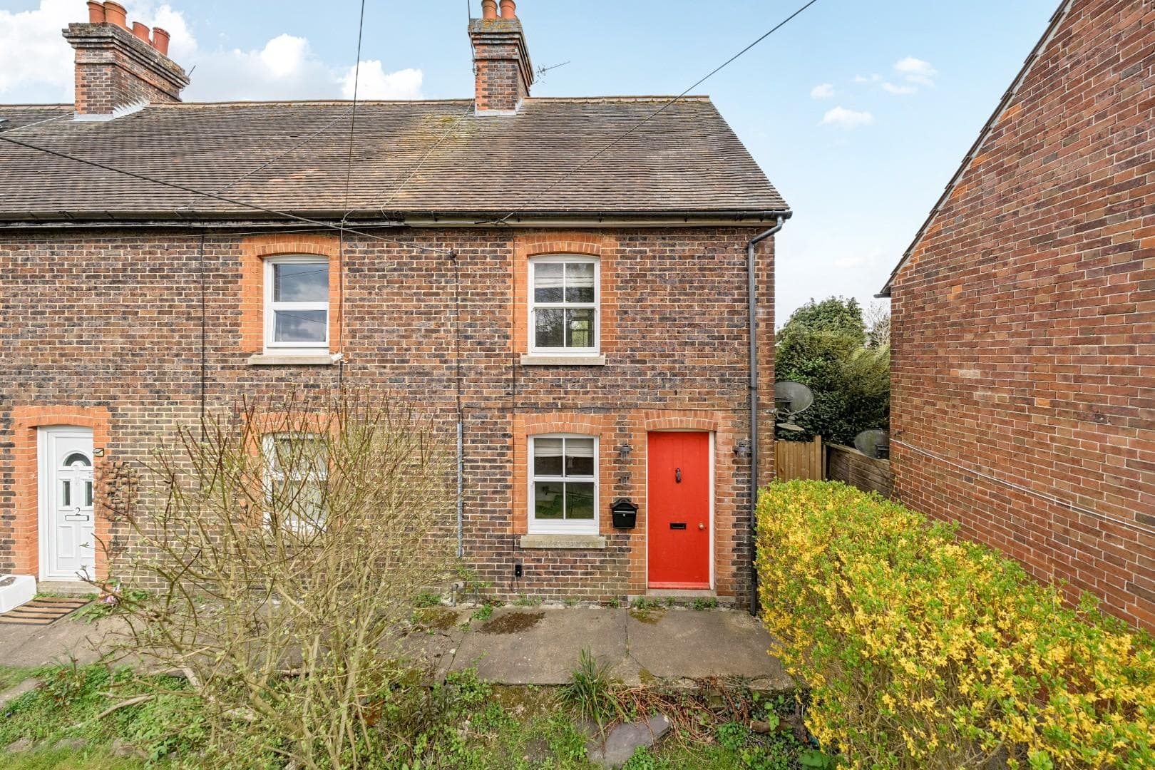 Yalding Hill, Yalding, Maidstone, Kent, ME18 6JJ