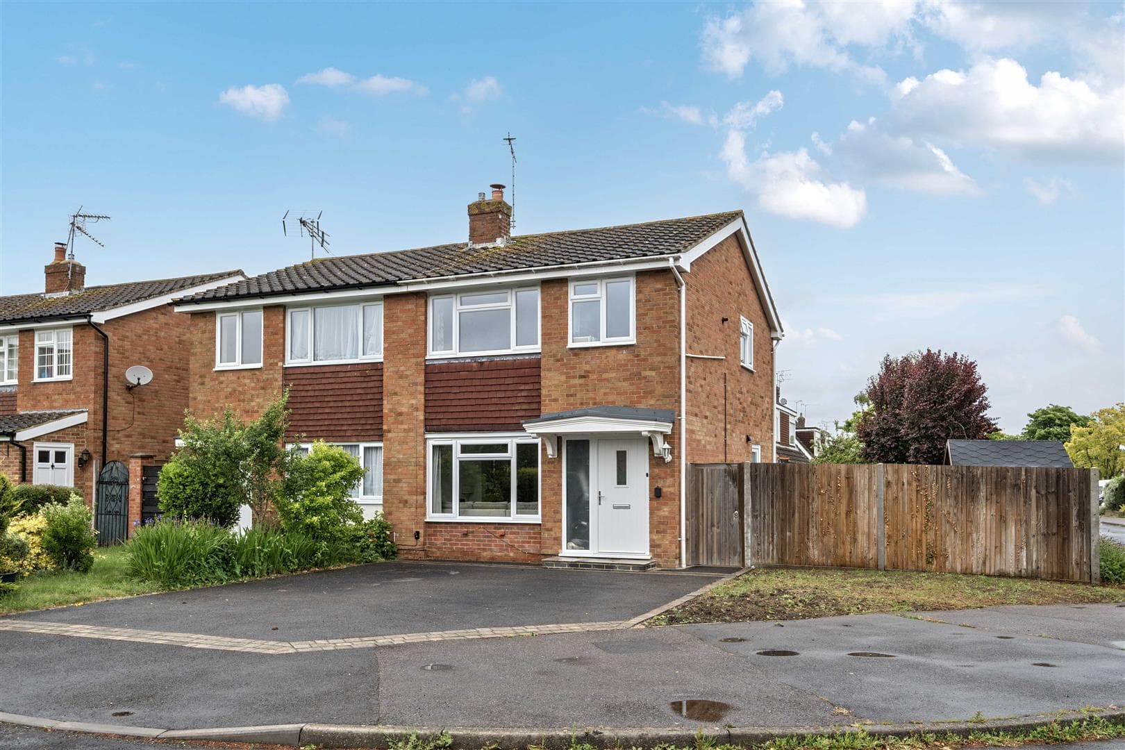 North Down, Staplehurst, Tonbridge, TN12 0PG