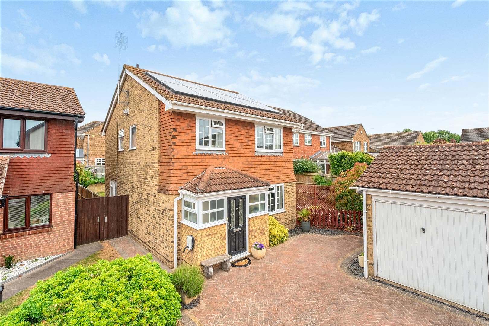 Leney Road, Wateringbury, Maidstone, Kent, ME18 5DQ