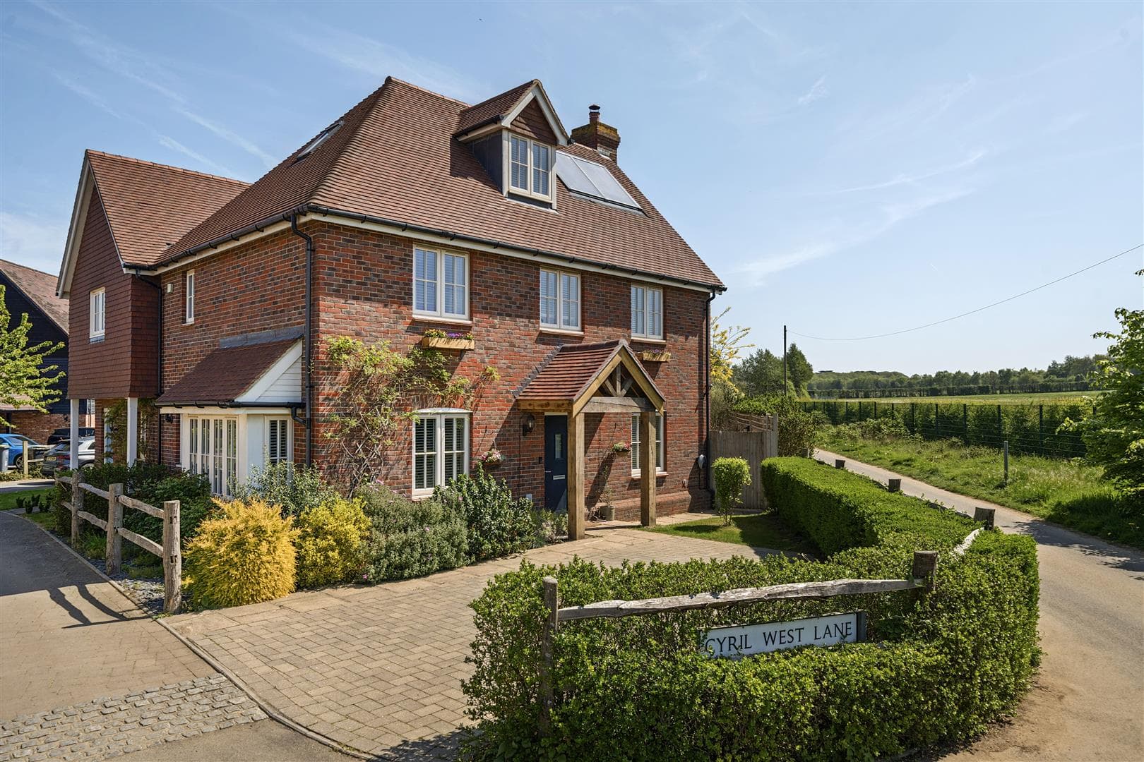 Cyril West Lane, Ditton, Aylesford, Kent, ME20 6FJ
