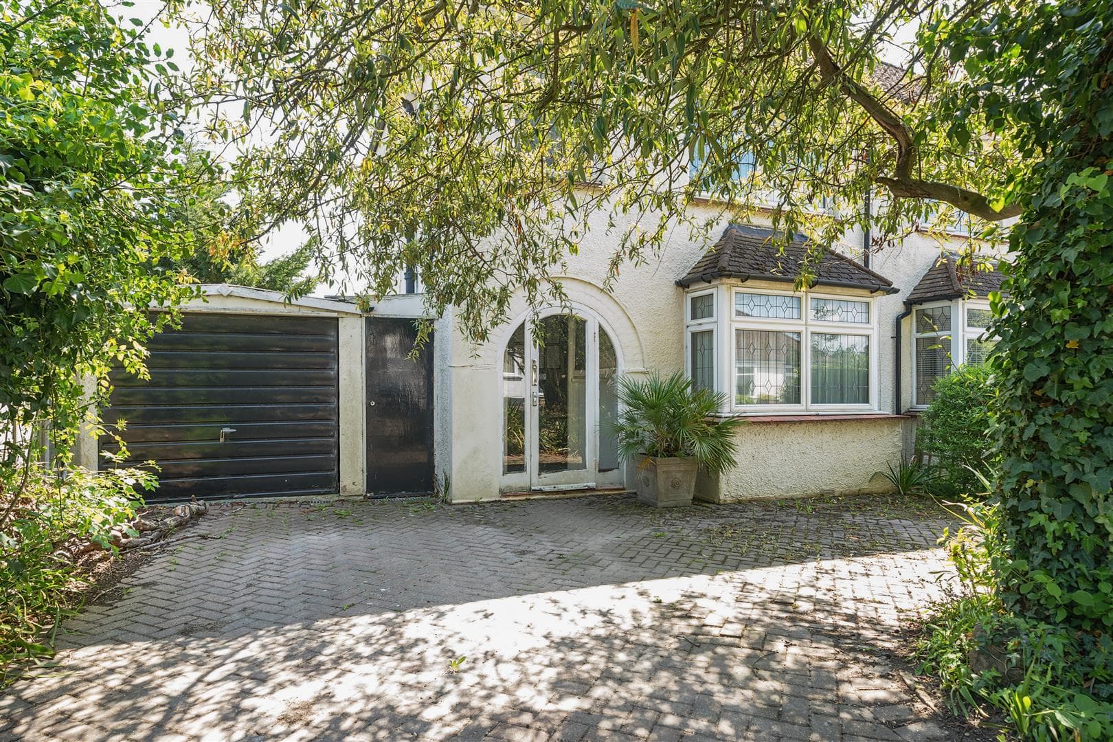 Shenley Grove, Sandling, Maidstone, ME14 3BP