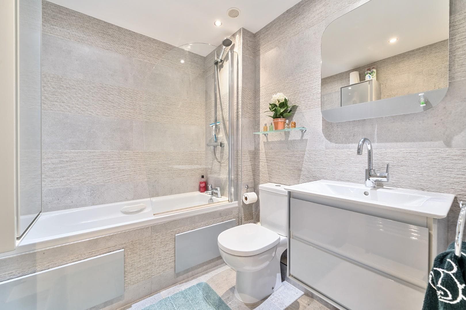 Ingram Close, Larkfield, Aylesford, Kent, ME20 7GR
