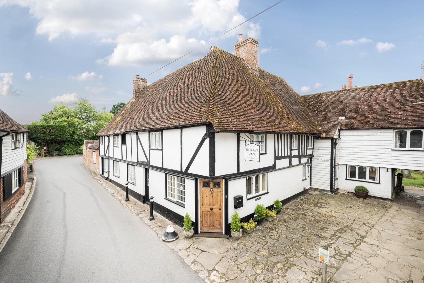 The Street, Smarden, Ashford, Kent, TN27 8QA