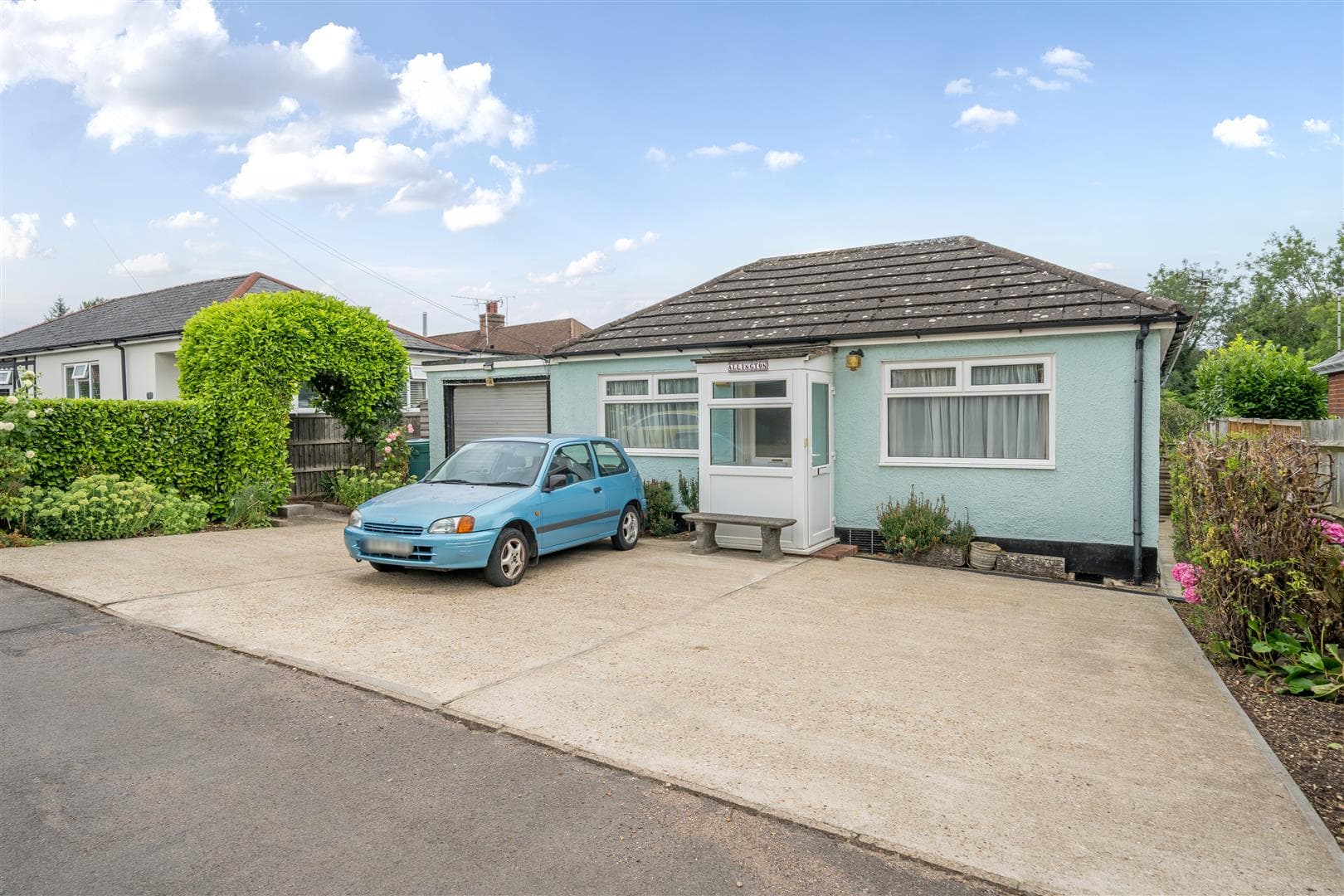 Orchard Drive, Weavering, Maidstone, ME14 5JG