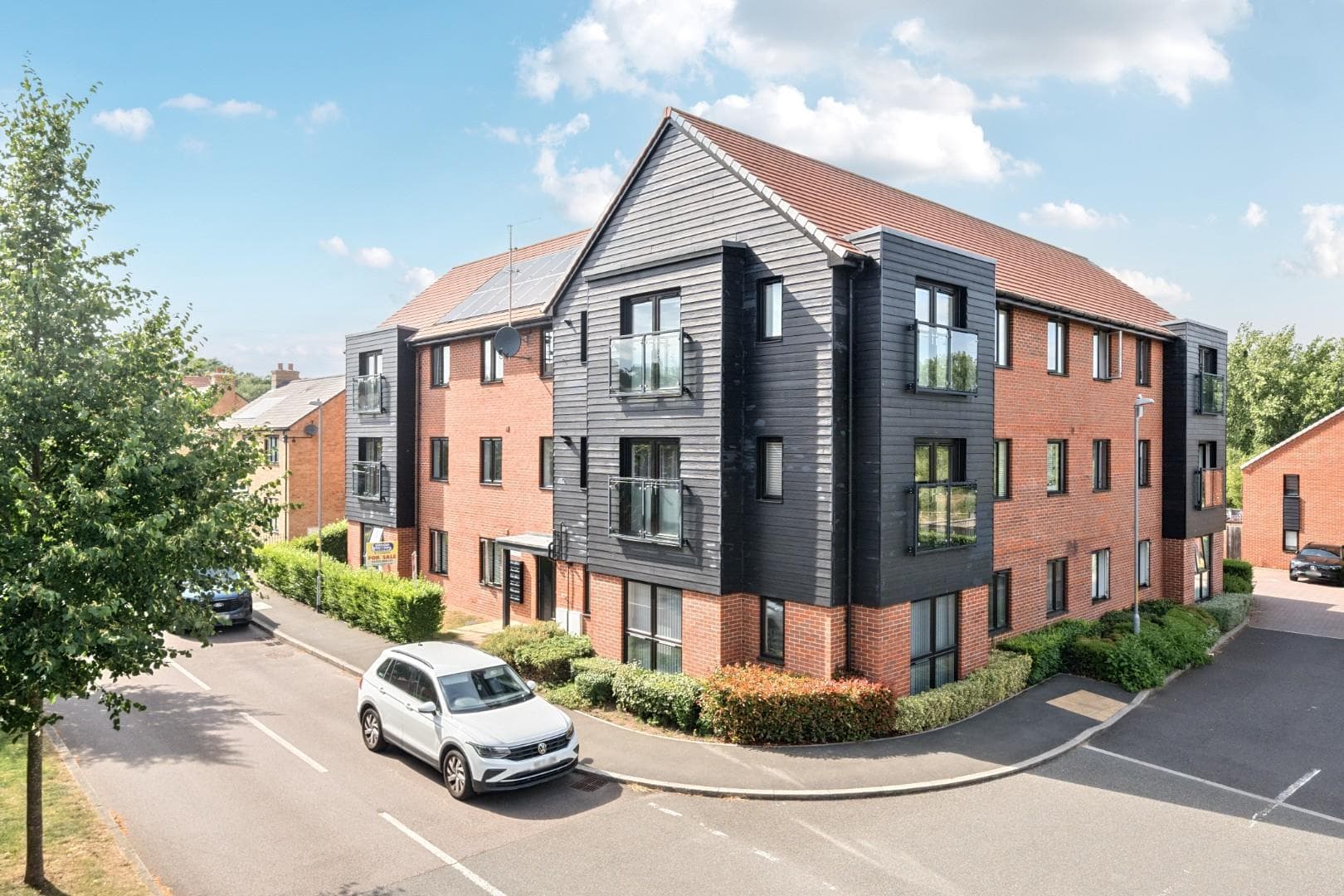Bannister Way, Leybourne, West Malling, Kent, ME19 5SA