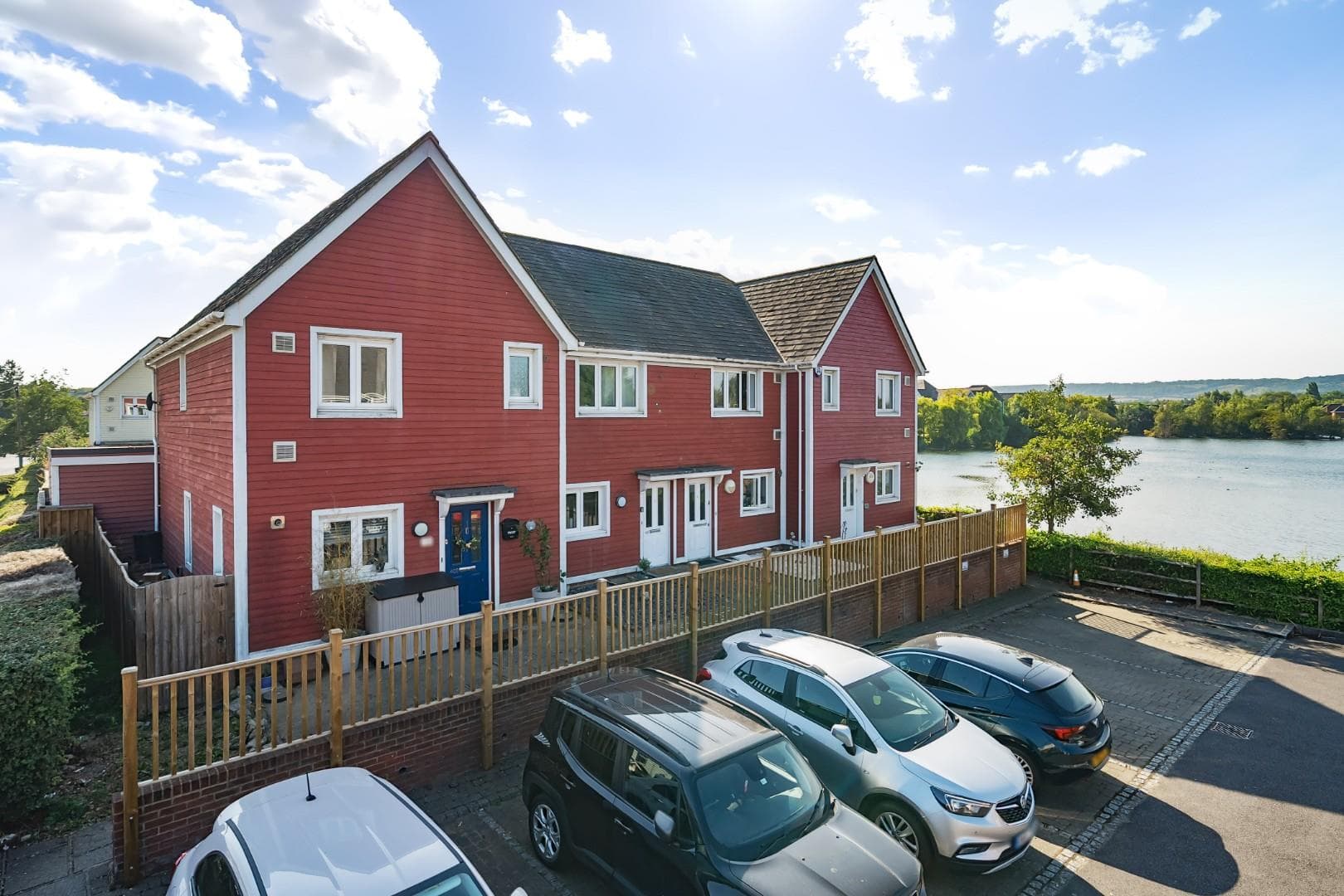 New Hythe Lane, Larkfield, Kent, ME20 6US