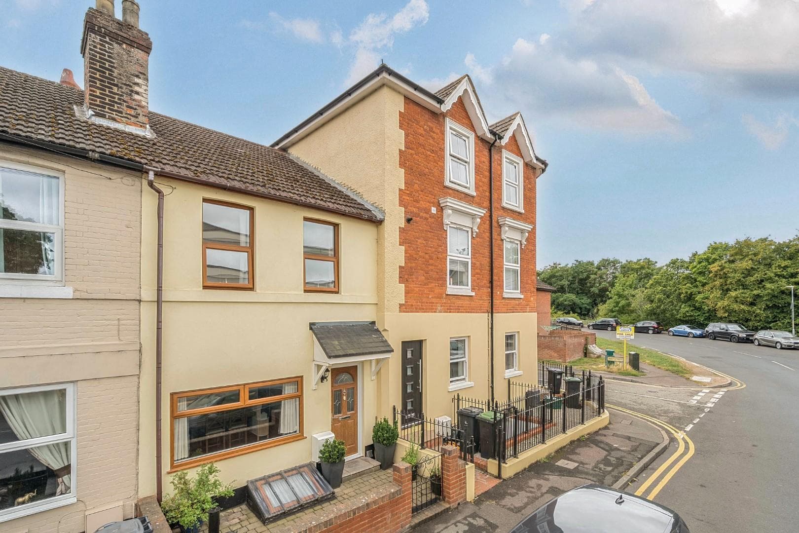 High Street, Snodland, Kent, ME6 5AN