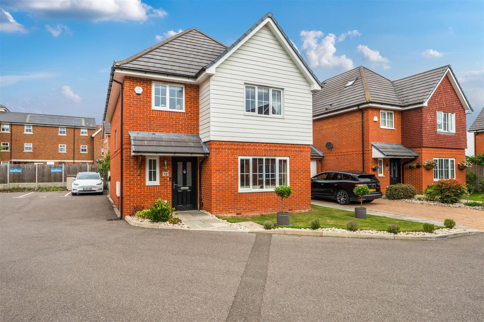 Smith Way, Headcorn, TN27 9EQ