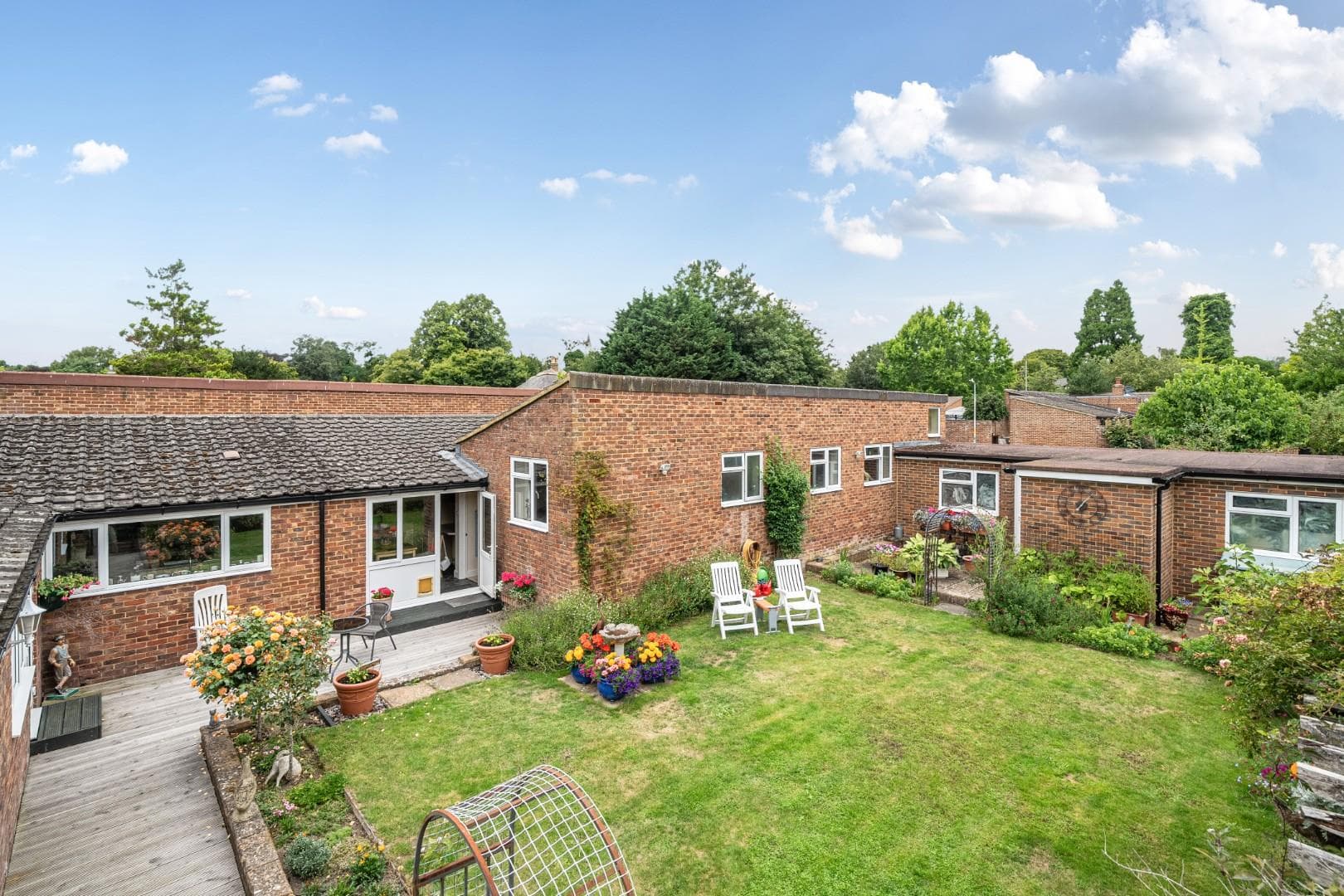 Upper Mill, Wateringbury, Maidstone, Kent, ME18 5PD
