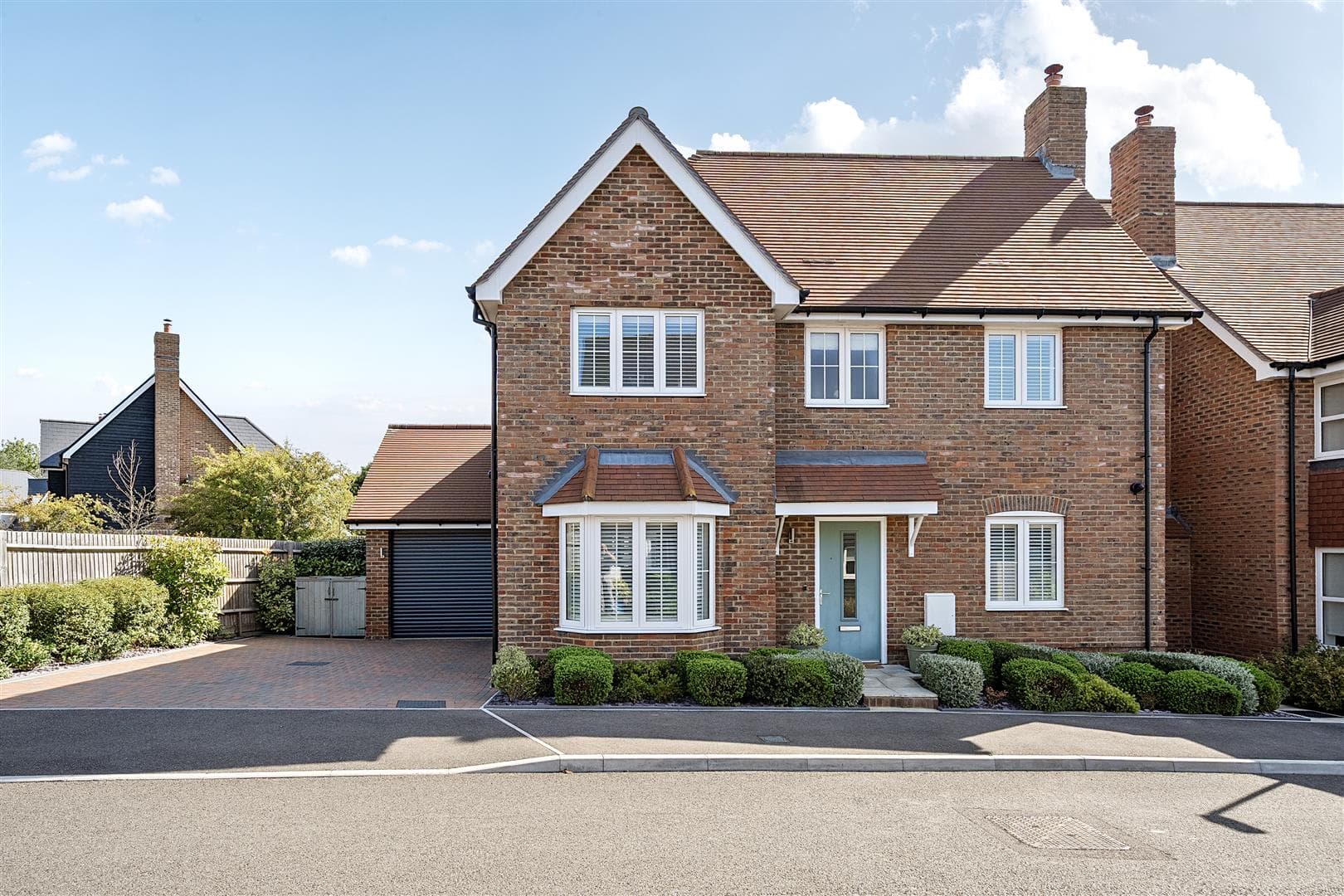 Silver Birch Road, Headcorn, Ashford, TN27 9FA