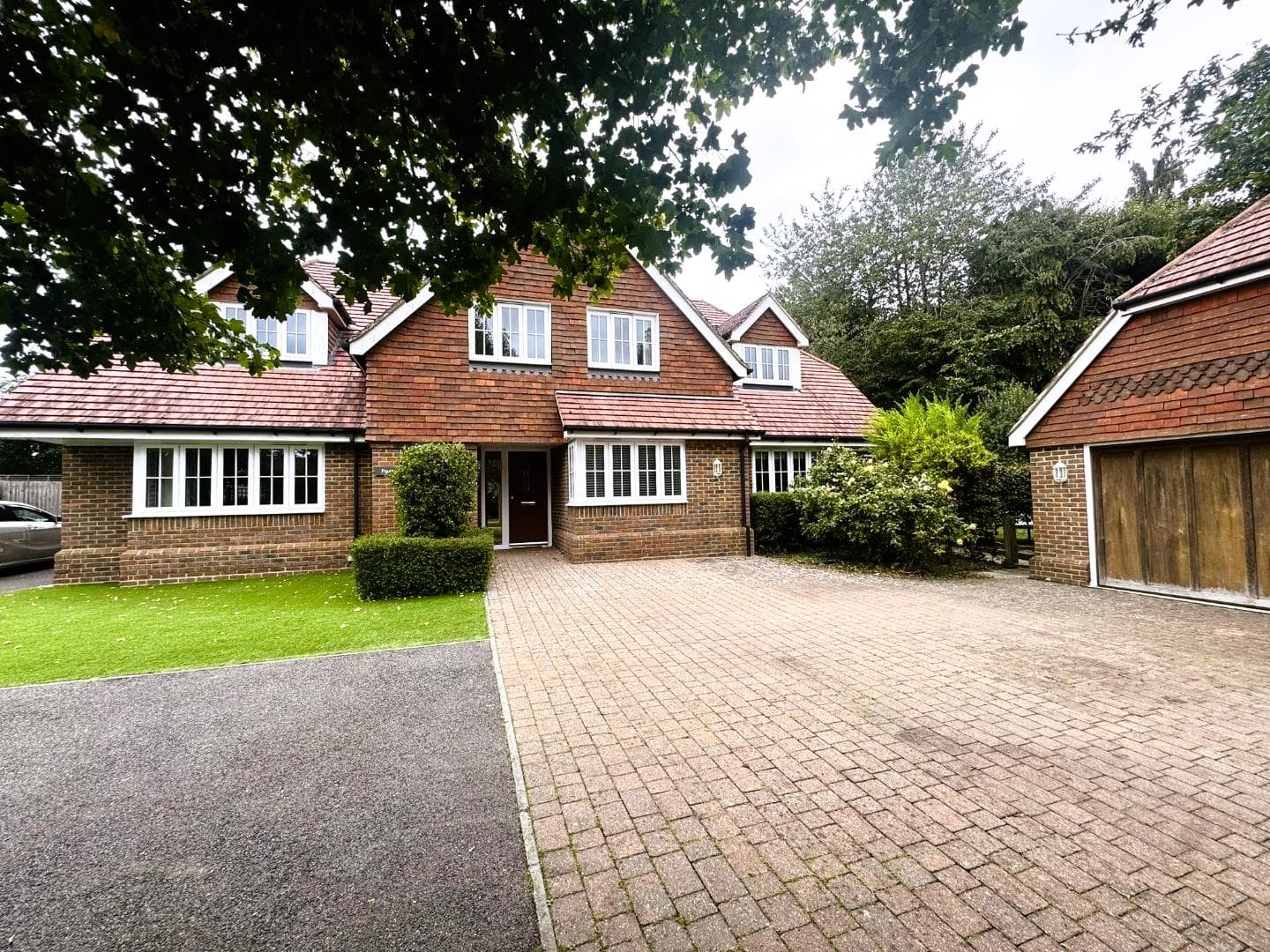 Chart Road, Sutton Valence, Maidstone, Kent, ME17 3AW