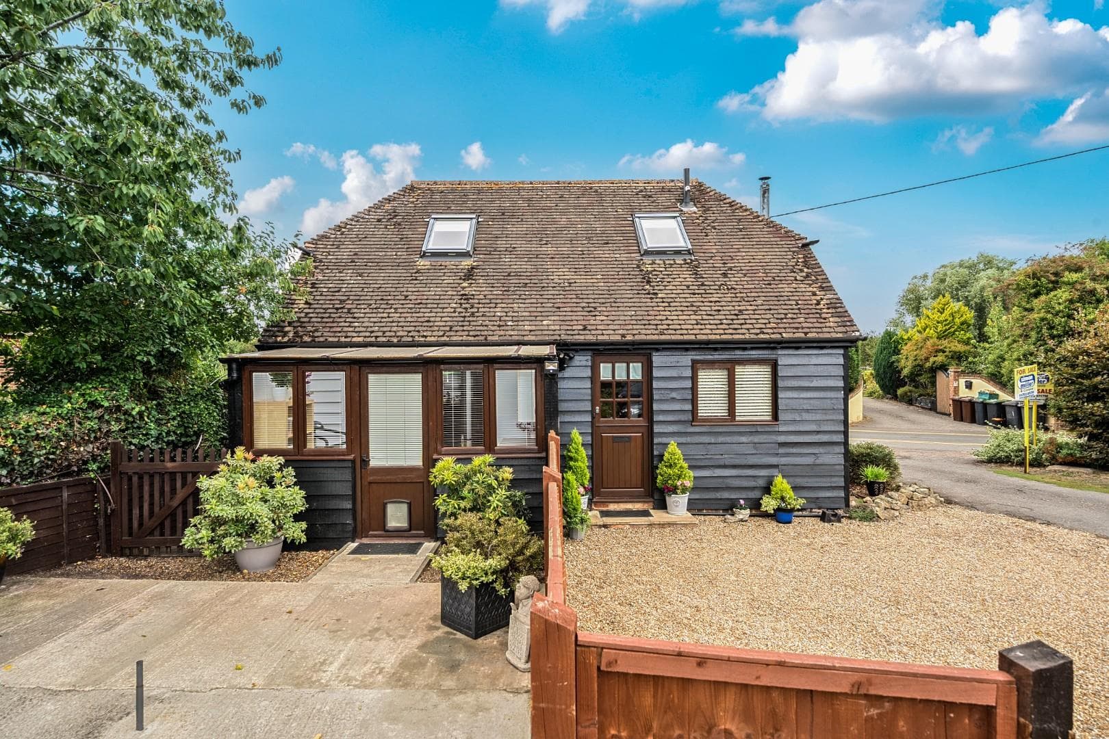 Lunsford Lane, Larkfield, Aylesford, Kent, ME20 6JA
