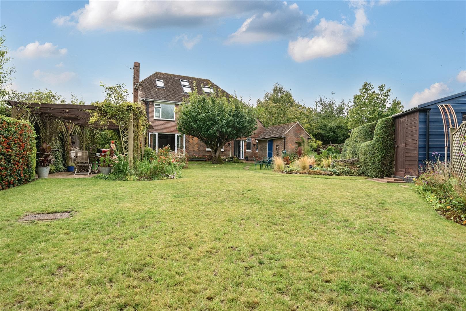 Dean Street, East Farleigh, ME15 0HS