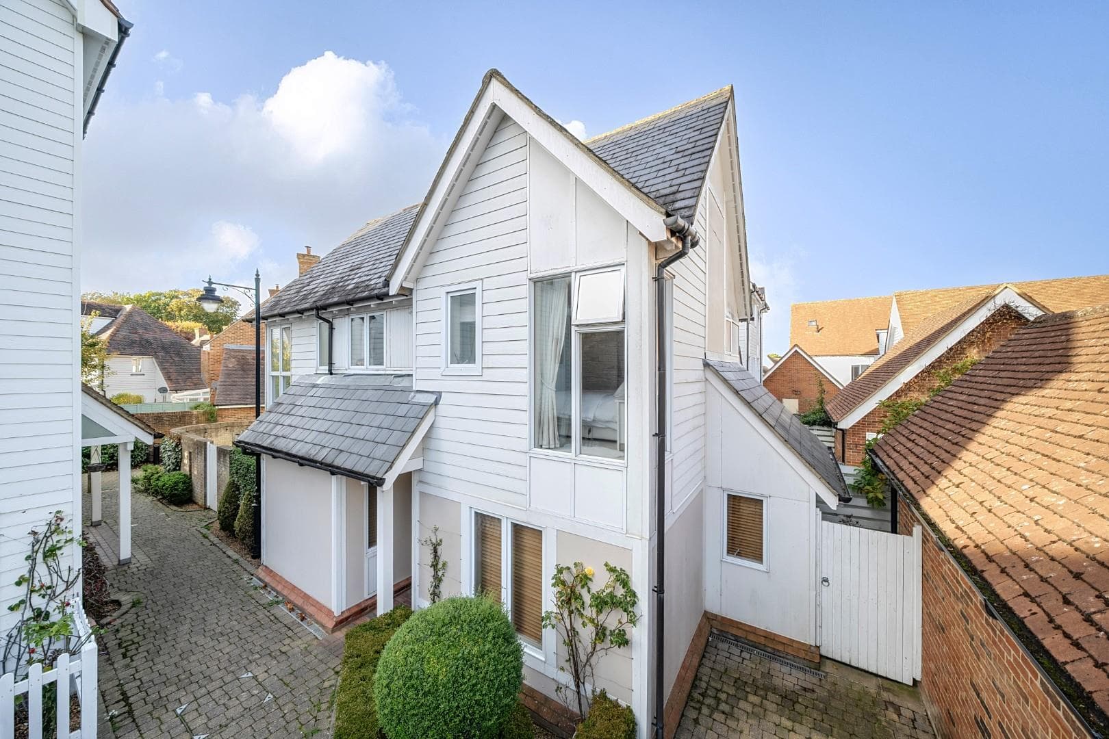 Edgar Close, Kings Hill, West Malling, Kent, ME19 4JE