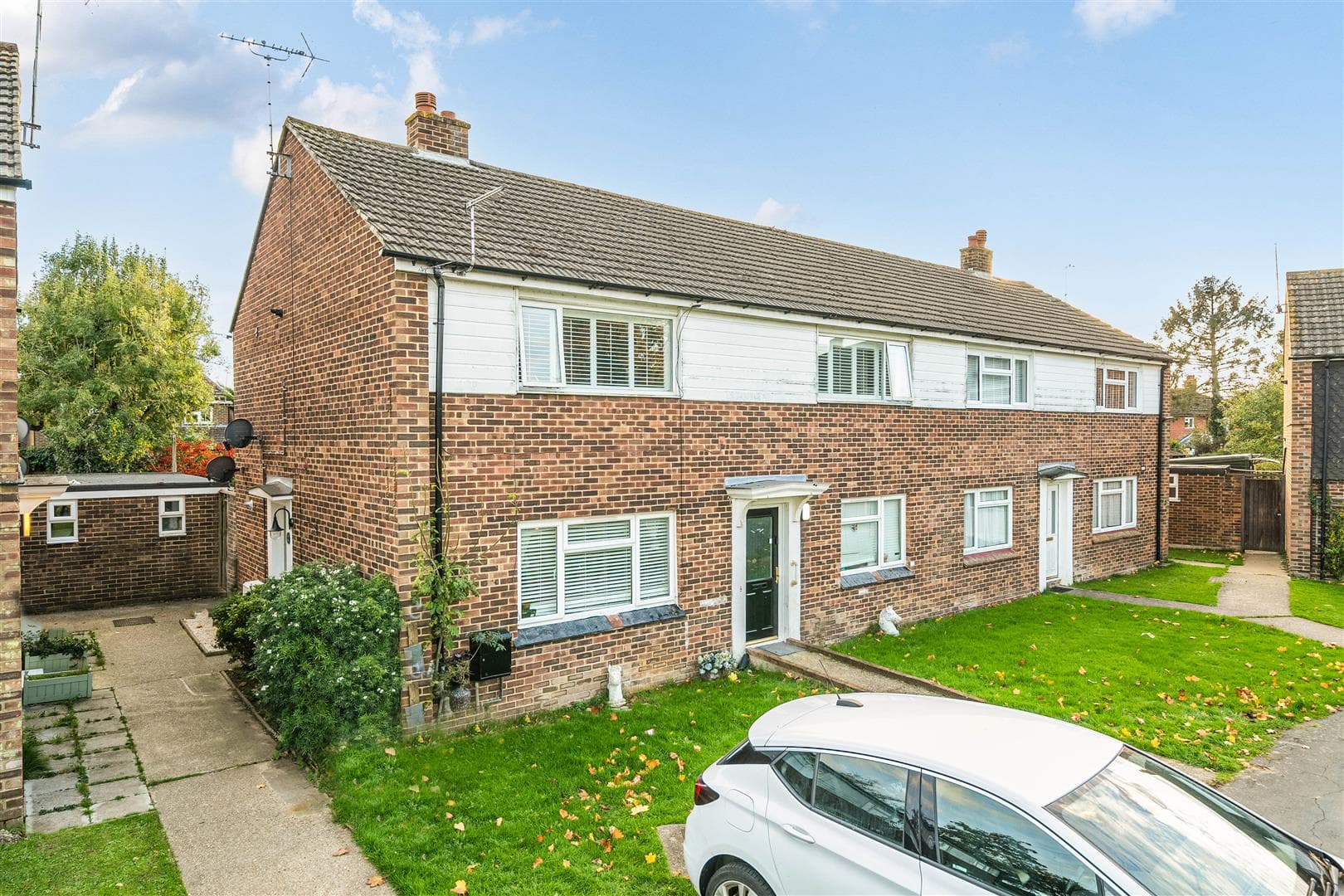 Knights Way, Headcorn, Ashford, Kent, TN27 9TY