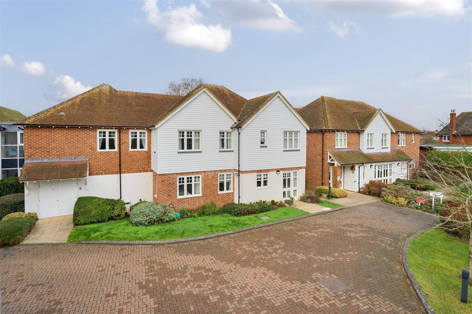 Culpeper Court, North Street, Headcorn, Kent, TN27 9NN