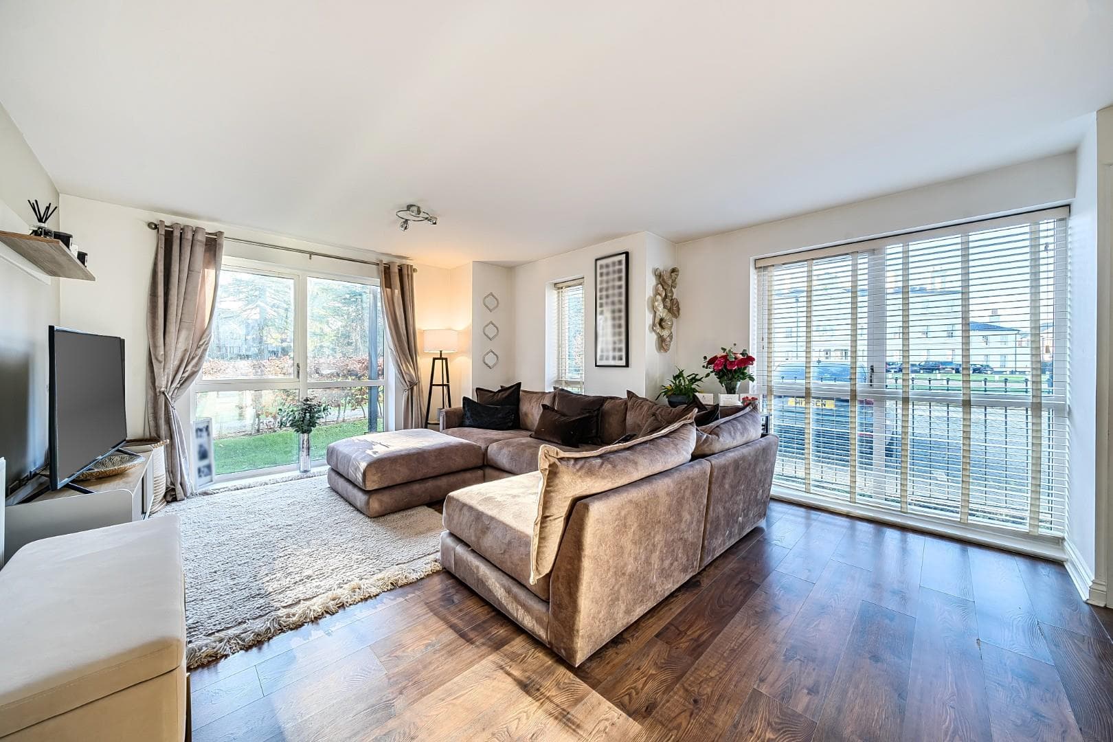 Wills Crescent, Leybourne, West Malling, Kent, ME19 5GJ