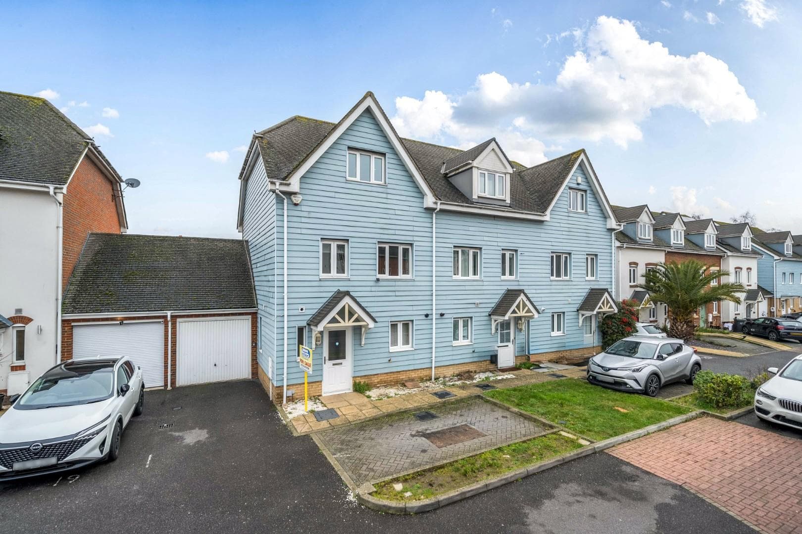 Eaton Place, Larkfield, Aylesford, Kent, ME20 7GF