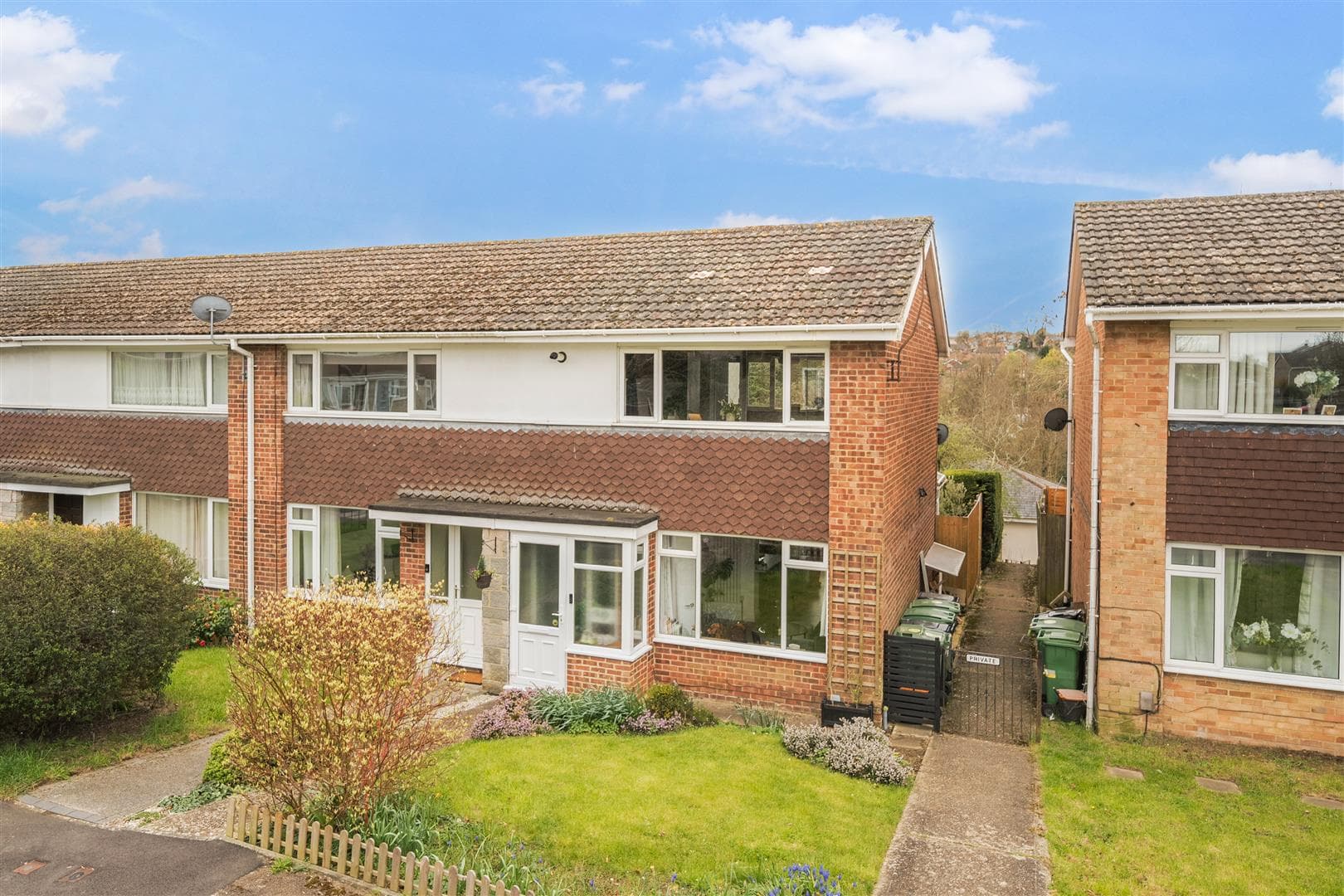 Merton Road, Bearsted, Maidstone, ME15 8LR