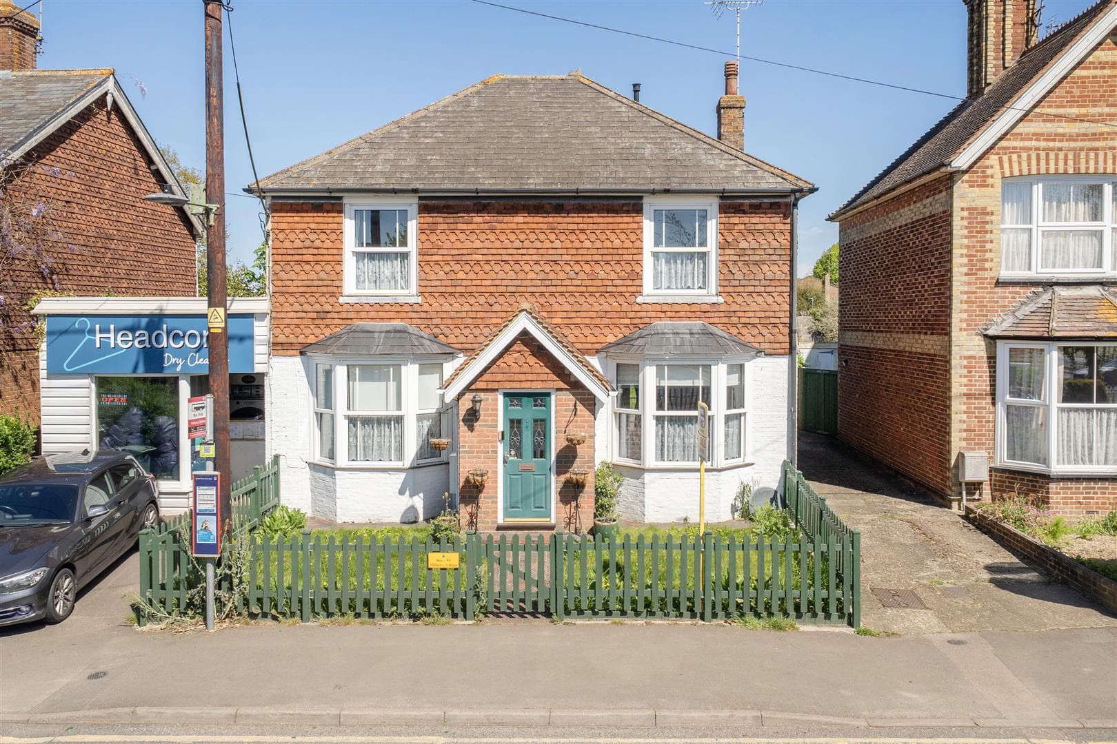 Station Road, Headcorn, Ashford, Kent, TN27 9SB