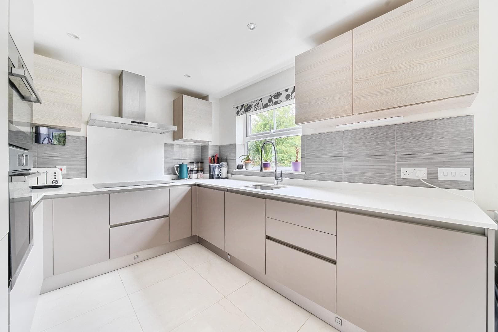 Carmelite Road, Aylesford, Kent, ME20 7FB