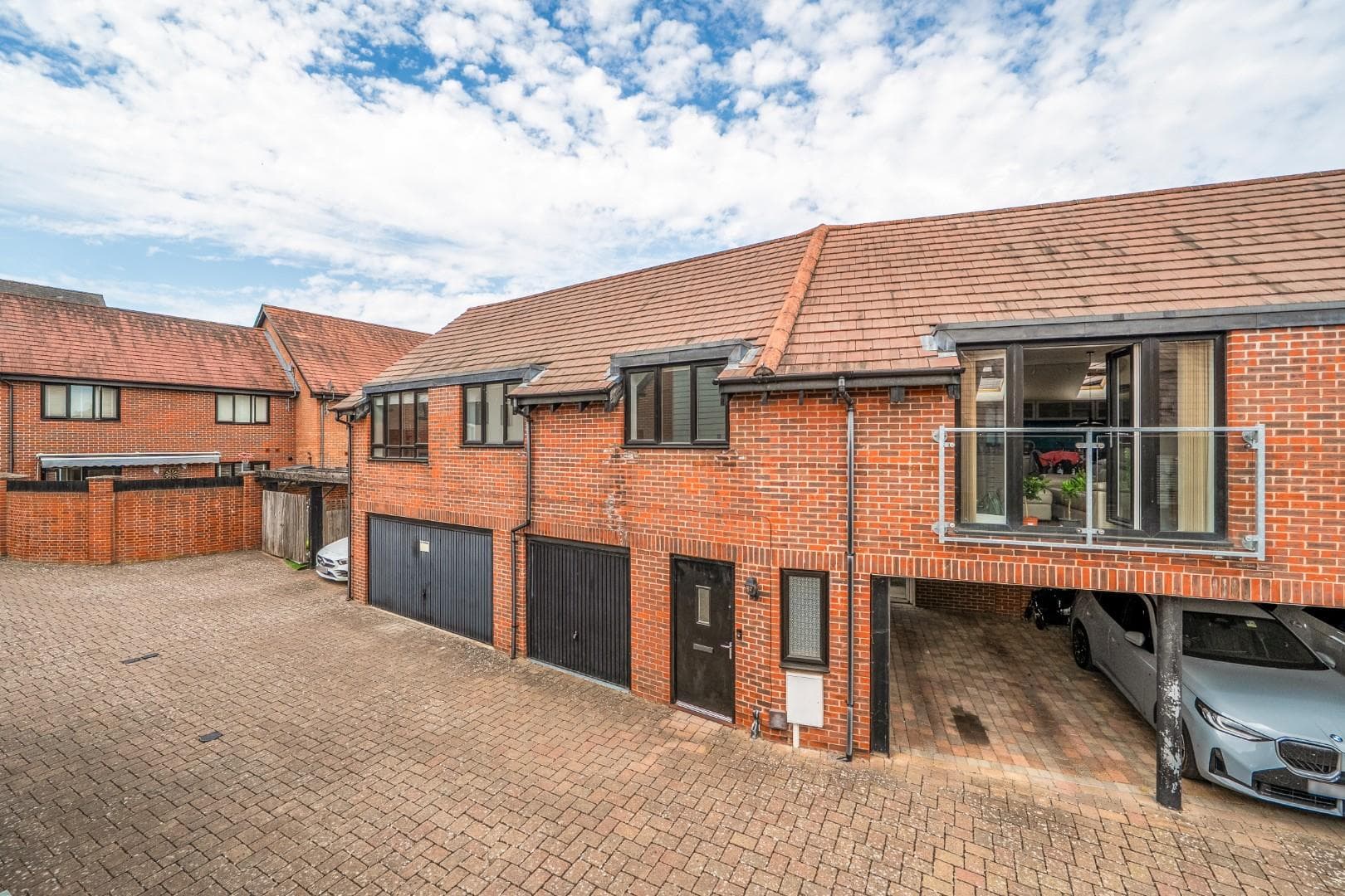 Bluegown Avenue, Leybourne, West Malling, Kent, ME19 5FN