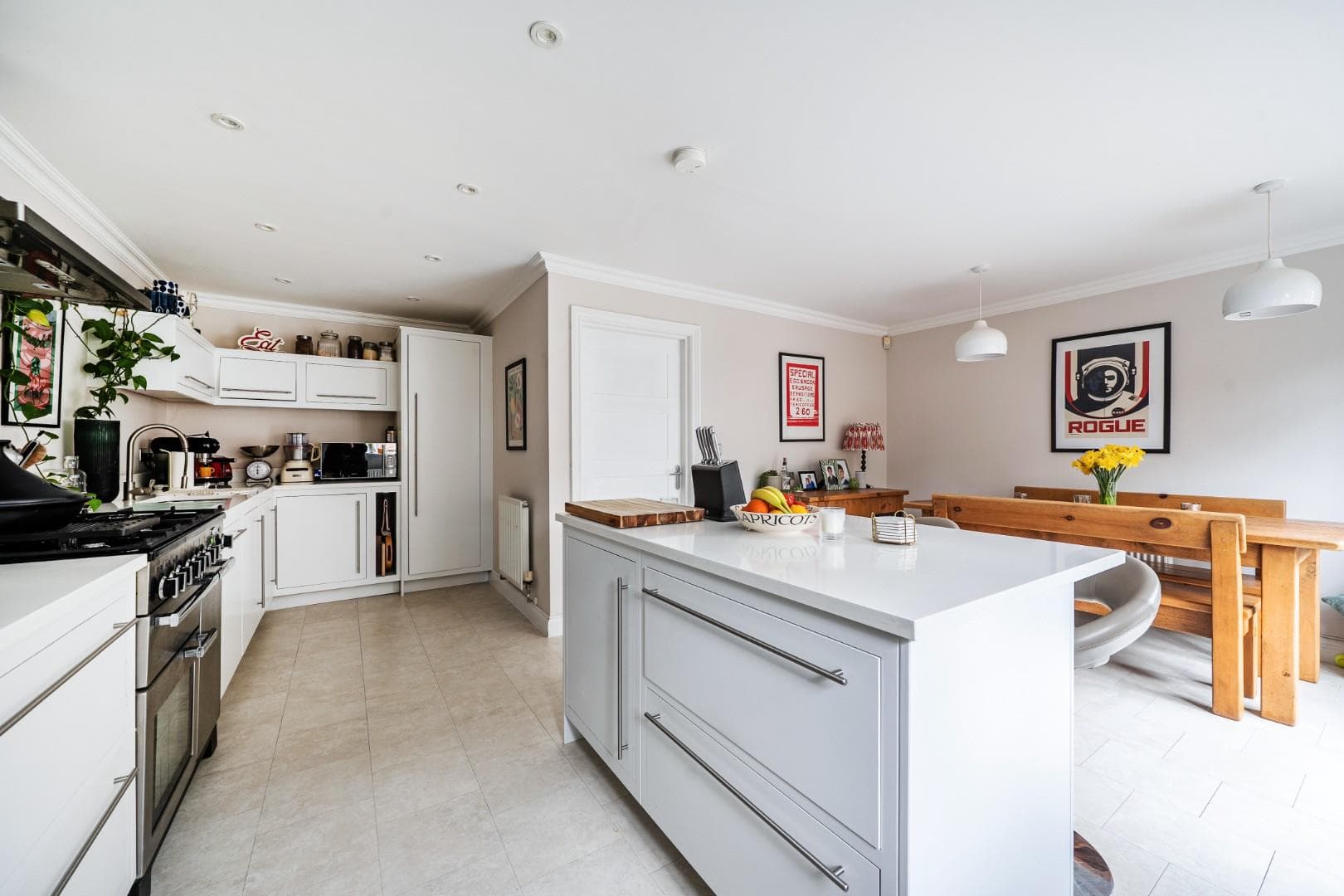 Ames Way, Kings Hill, West Malling, Kent, ME19 4HT