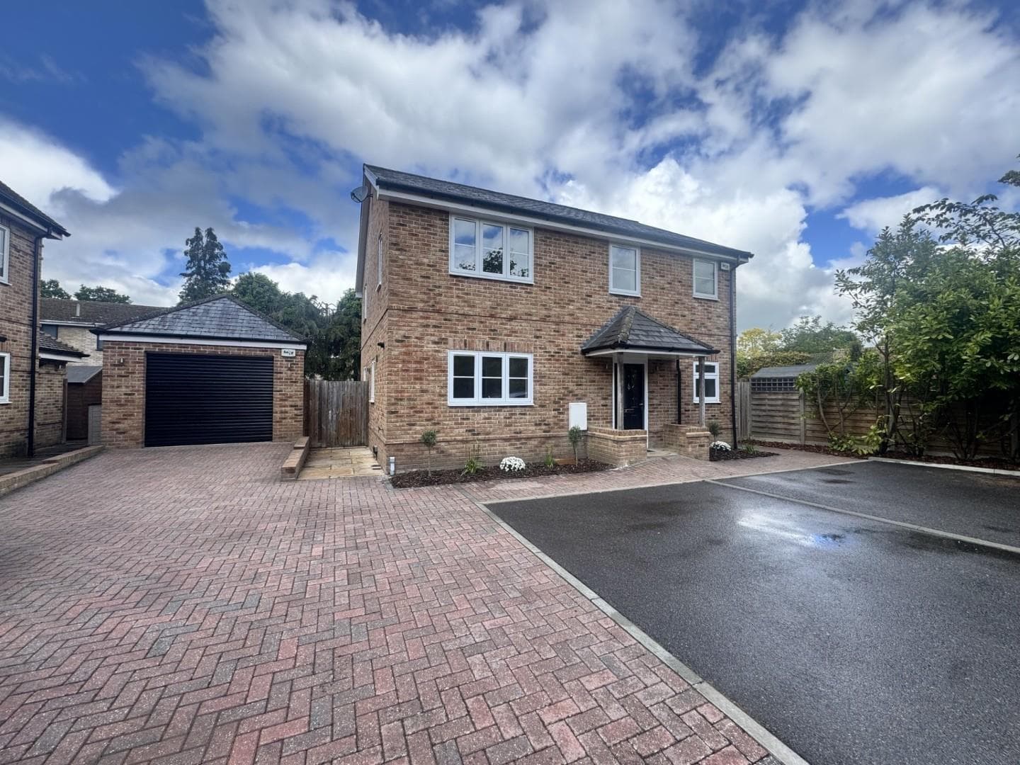 Surrenden Court, High Street, Staplehurst, TN12 0EZ