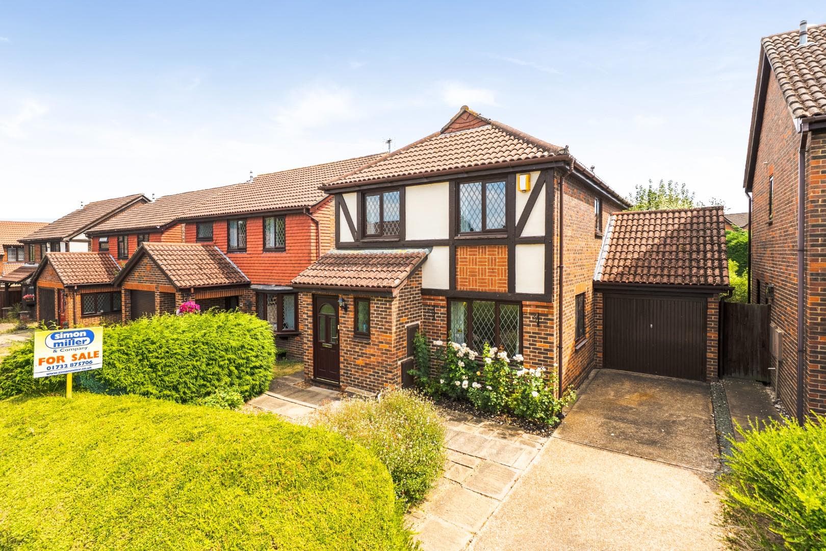 Bridgewater Place, Leybourne, West Malling, Kent, ME19 5QS