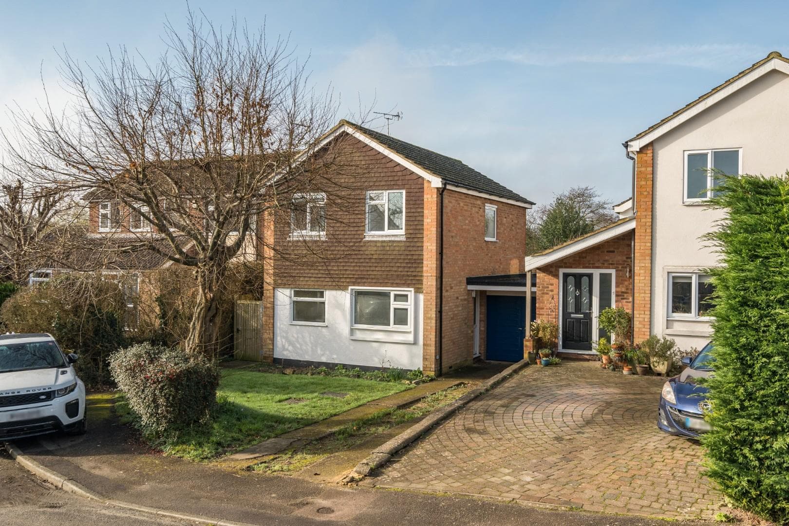 Bankfields, Headcorn, Kent, TN27 9QY