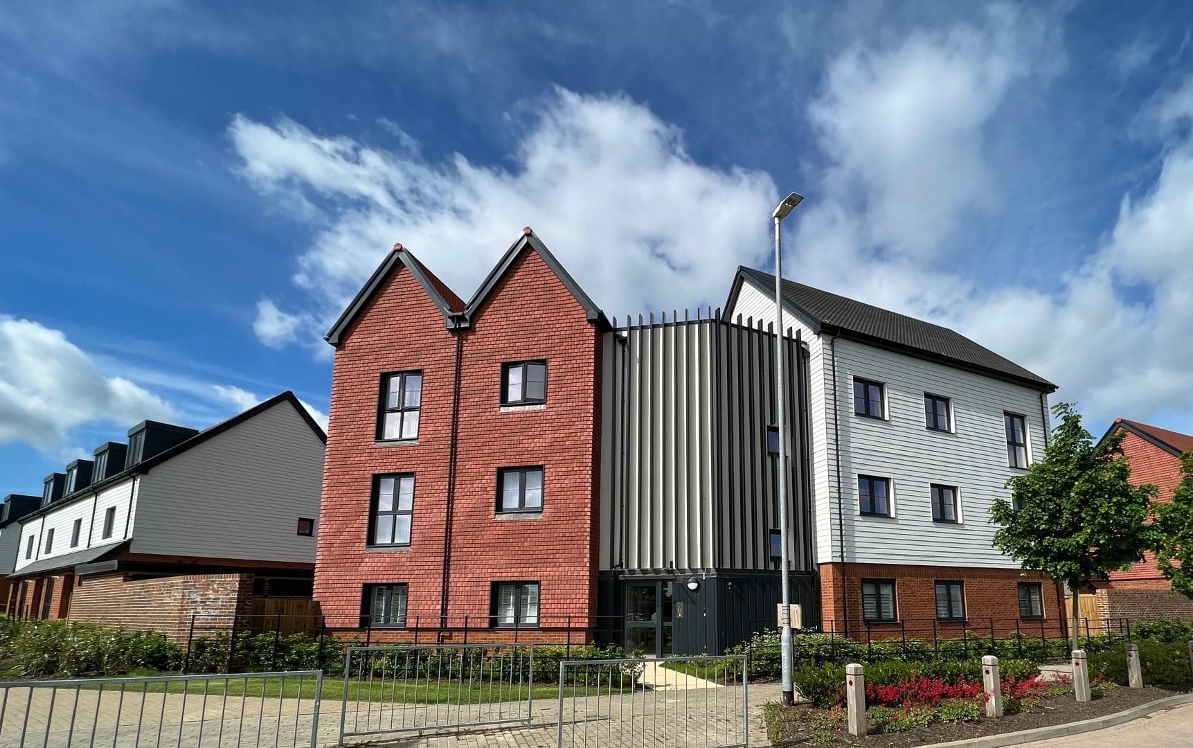 Orchard Way, Kings Hill, West Malling, Kent, ME19 4TD