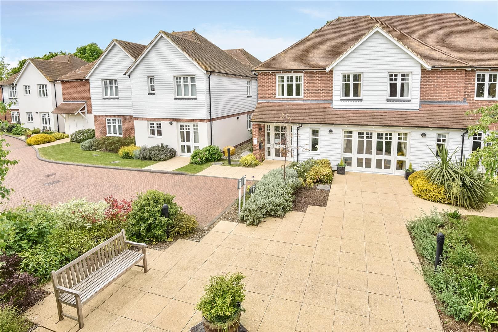 North Street, Headcorn, Ashford, TN27 9NN