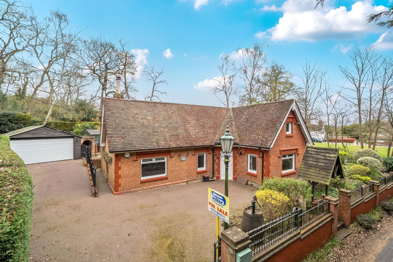 Park Road, Addington, West Malling, Kent, ME19 5BQ