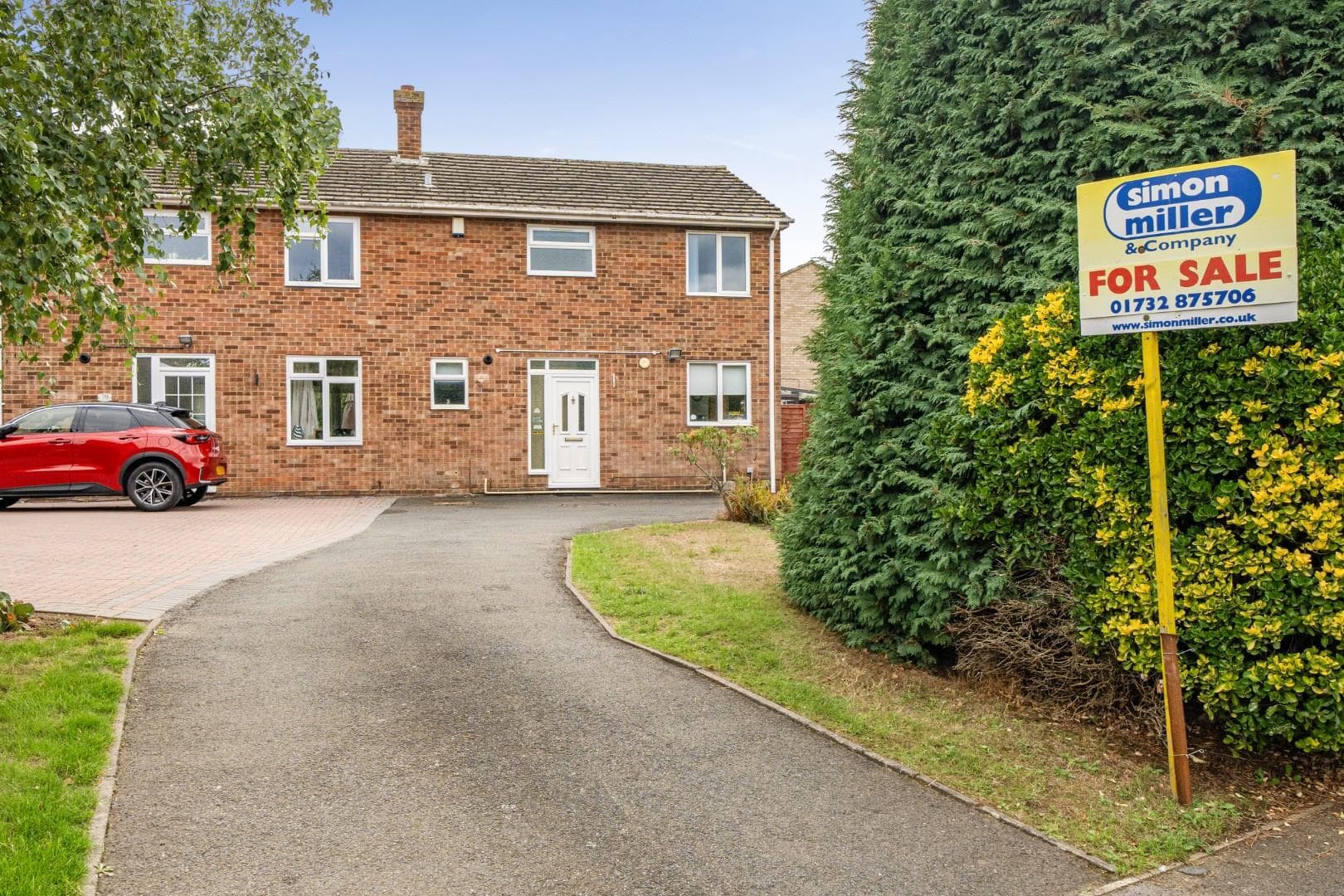 Swallow Road, Larkfield, Aylesford, Kent, ME20 6PZ